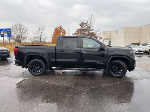 Certified 2022 GMC Sierra 1500 Elevation w/ LPO, Elevation Black Package image 2