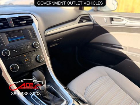 Used 2016 Ford Fusion S image 16