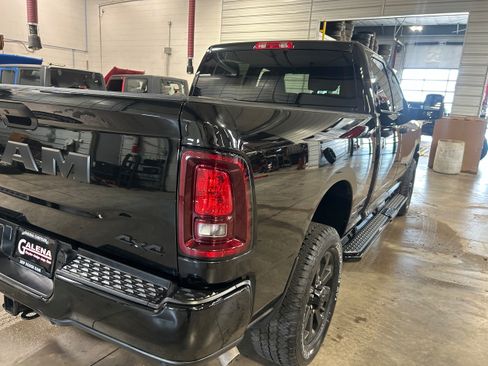 Used 2025 RAM 2500 Big Horn AWD/4WD image 23