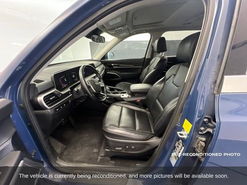Used 2024 Kia Telluride S w/ S Sunroof Package FWD image 13