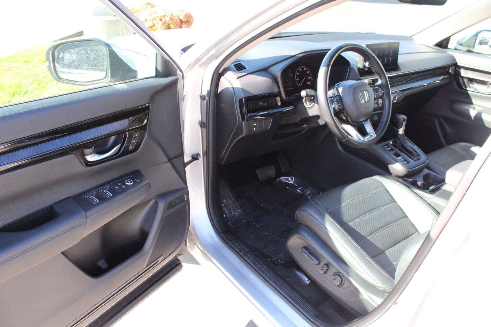 Used 2025 Honda CR-V EX-L image 19