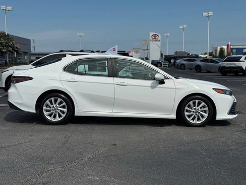 Used 2024 Toyota Camry LE w/ Convenience Package FWD image 7