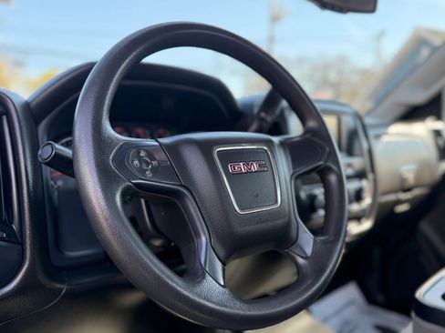 Used 2018 GMC Sierra 2500 2WD Regular Cab image 17