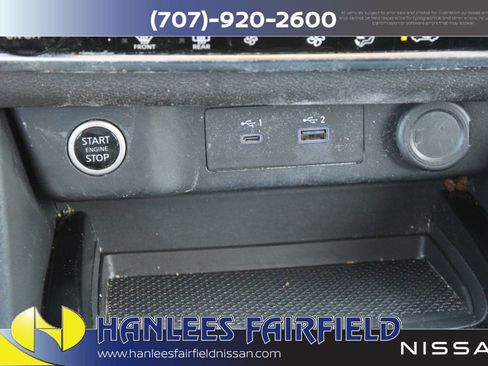 Used 2023 Nissan Rogue SV image 24