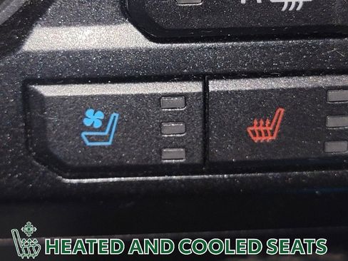 Used 2018 Ford F150 Raptor w/ Equipment Group 802A Luxury image 31