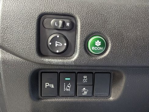 Used 2018 Honda Pilot Elite image 13