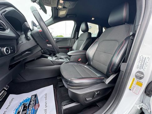 Used 2023 Ford Escape ST-Line Select w/ Class II Trailer Tow Package AWD/4WD image 29
