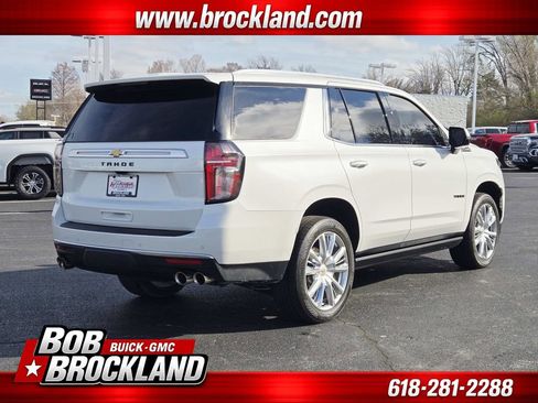 Used 2021 Chevrolet Tahoe High Country w/ Premium Package AWD/4WD image 3