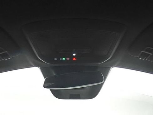 Used 2024 Chevrolet Equinox EV RS FWD image 29