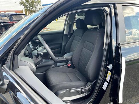 New 2026 Honda HR-V LX image 11