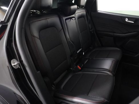 Used 2025 Ford Escape ST-Line AWD/4WD image 30