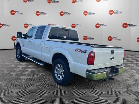 Used 2015 Ford F250 Lariat w/ Lariat Ultimate Package AWD/4WD image 2