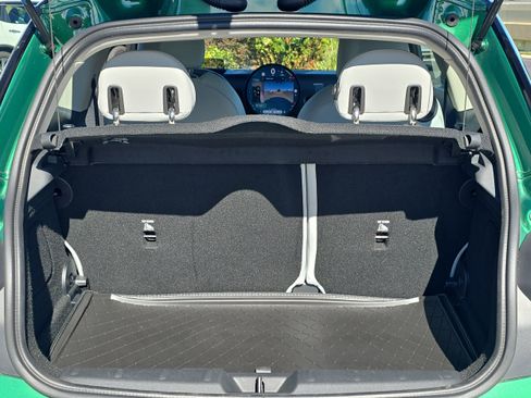 Certified 2025 MINI Cooper S image 9