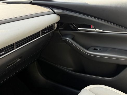 New 2026 MAZDA CX-30 Aire Edition image 32