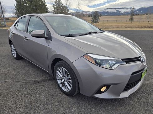 Used 2014 Toyota Corolla LE image 3