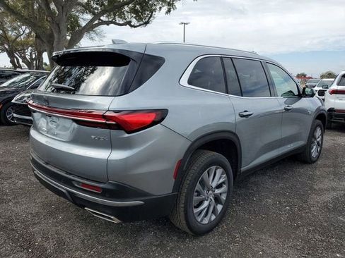 New 2026 Buick Enclave Preferred image 5