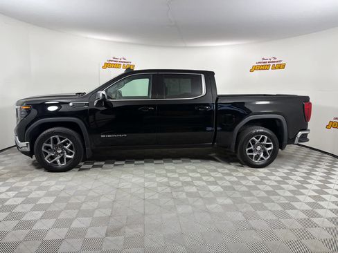 Used 2023 GMC Sierra 1500 SLE w/ Preferred Package RWD image 2