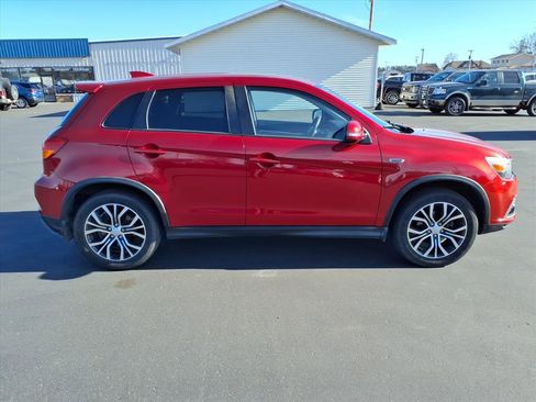 Used 2019 Mitsubishi Outlander Sport ES image 7