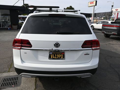 Used 2018 Volkswagen Atlas SE image 11