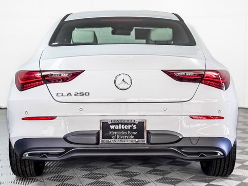 New 2026 Mercedes-Benz CLA 250 image 10