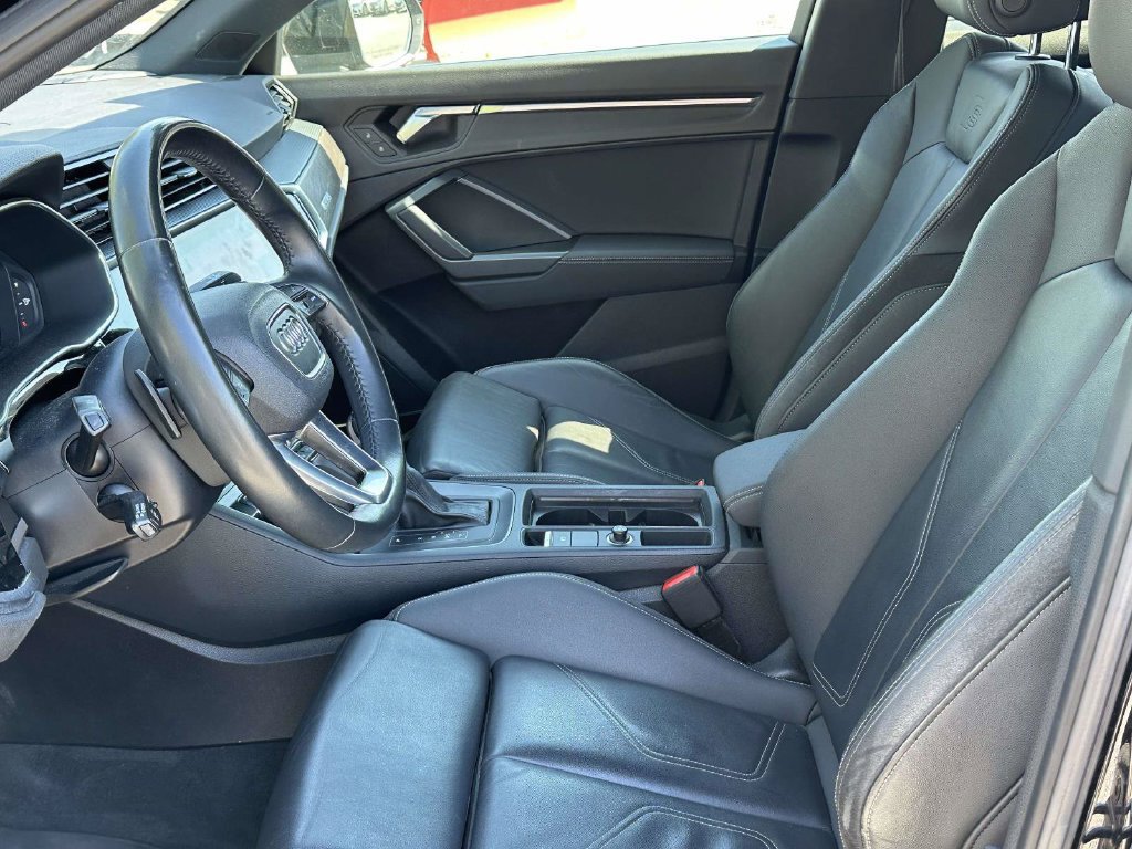 Used 2020 Audi Q3 2.0T Prestige AWD/4WD image 9