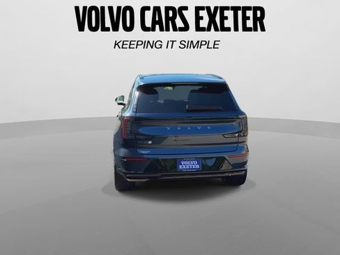 Used 2025 Volvo EX90 Ultra AWD/4WD image 10