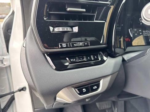 Certified 2025 Lexus RX 350 AWD w/ Convenience Package image 32