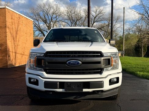 Used 2018 Ford F150 XLT w/ Equipment Group 302A Luxury AWD/4WD image 9