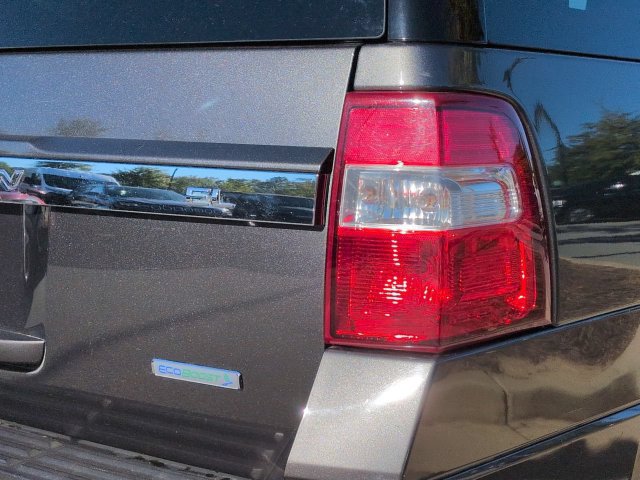 Used 2017 Ford Expedition EL XLT RWD image 12