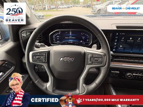 Used 2025 Chevrolet Silverado 1500 RST AWD/4WD image 18