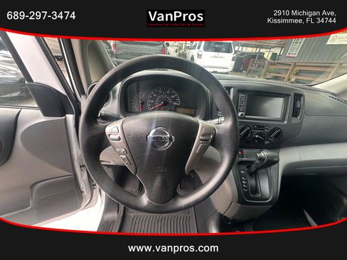 Used 2021 Nissan NV200 S image 10