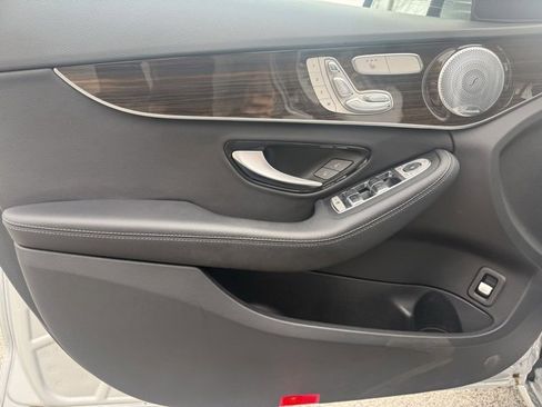 Used 2021 Mercedes-Benz C 300 C 300 image 10