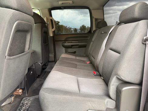 Used 2013 GMC Sierra 2500 SLE w/ HD SLE Premium Package AWD/4WD image 21