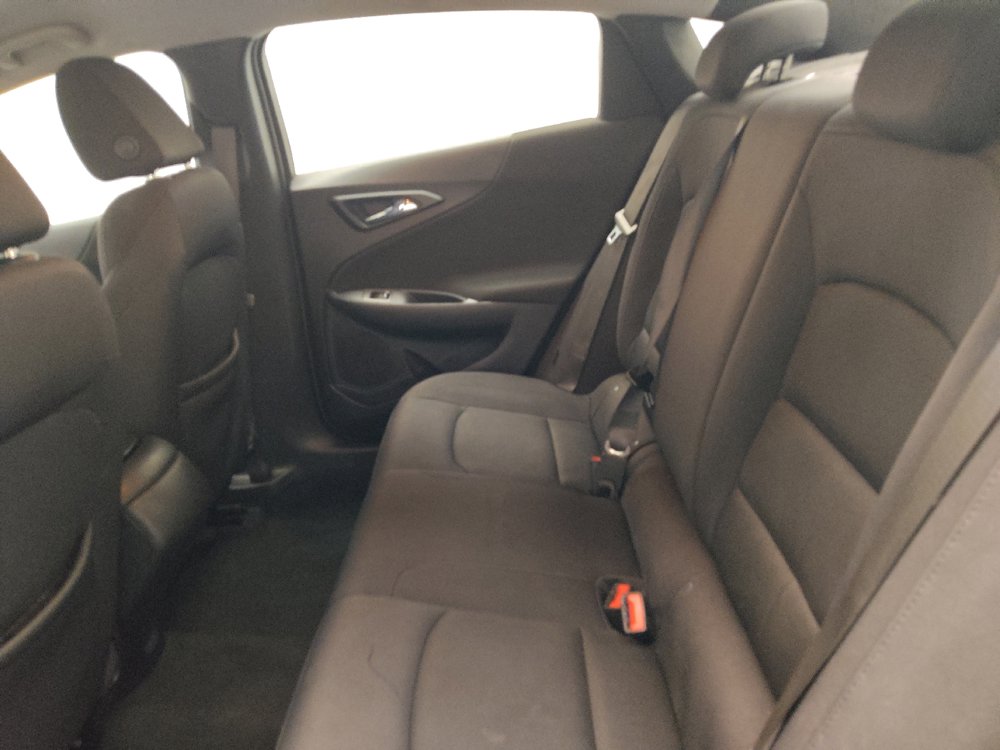 Used 2022 Chevrolet Malibu LS FWD image 18