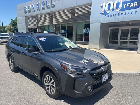 Used 2024 Subaru Outback Premium AWD/4WD image 55