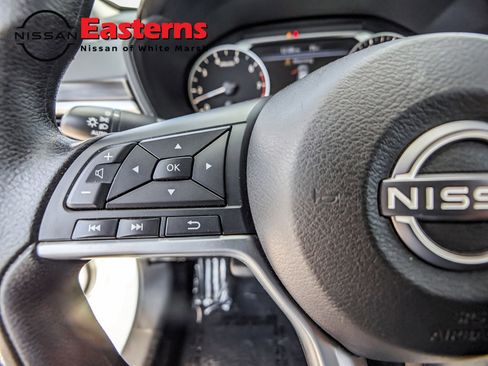 Used 2024 Nissan Altima 2.5 SV AWD/4WD image 15