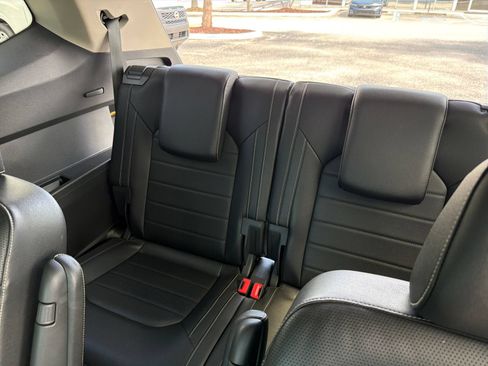 Used 2021 Volkswagen Atlas SEL Premium AWD/4WD image 37