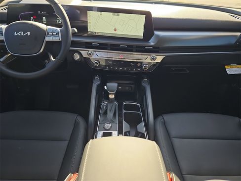 New 2025 Kia Telluride S image 17