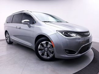 Used 2020 Chrysler Pacifica Limited w/ Advanced Safetytec Group FWD video 1