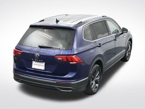 Used 2022 Volkswagen Tiguan SE image 25