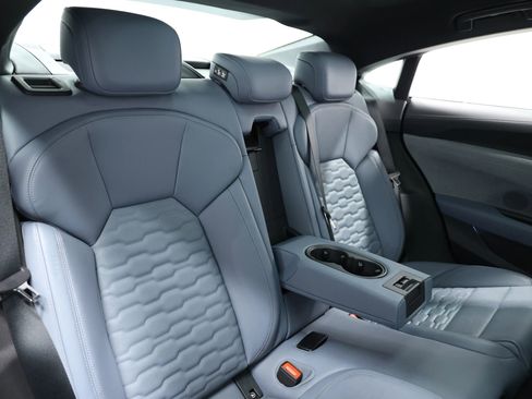 Used 2024 Audi e-tron GT Premium Plus w/ Performance Package image 62