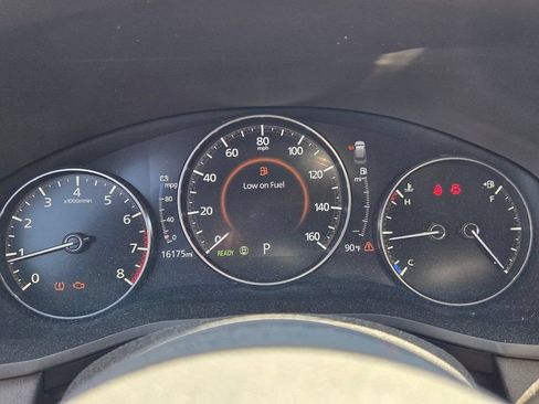 Used 2024 MAZDA CX-90 3.3 Turbo w/ Preferred Plus AWD/4WD image 18