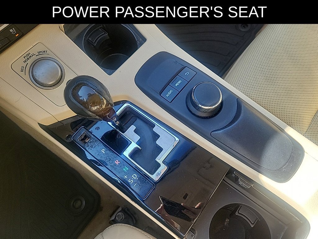 Used 2015 Lexus ES 350 w/ Premium Package FWD image 28