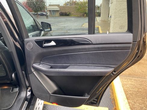 Used 2018 Mercedes-Benz GLS 450 4MATIC image 26