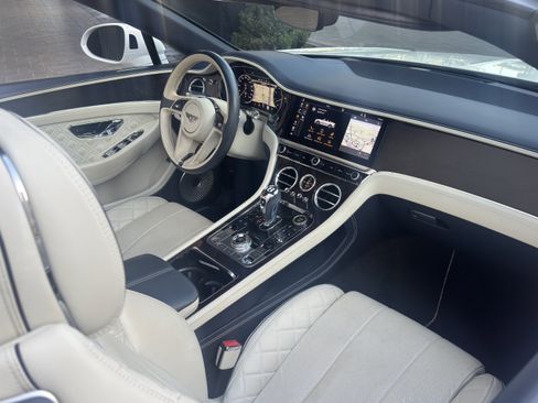 Certified 2020 Bentley Continental GT image 2
