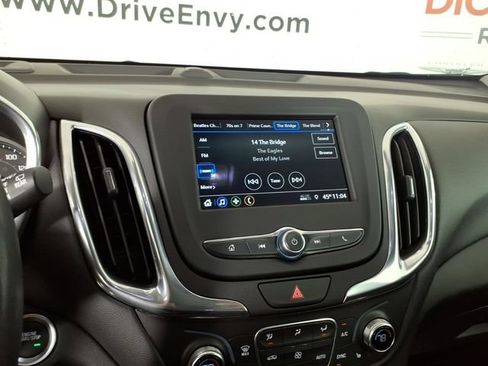 Used 2019 Chevrolet Equinox LT w/ Driver Convenience Package FWD image 20