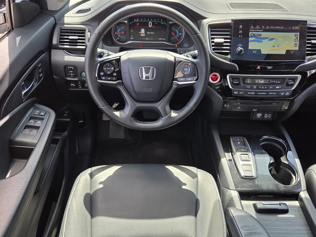 Used 2021 Honda Pilot Touring image 14