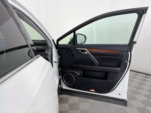 Used 2019 Lexus RX 350L AWD image 29