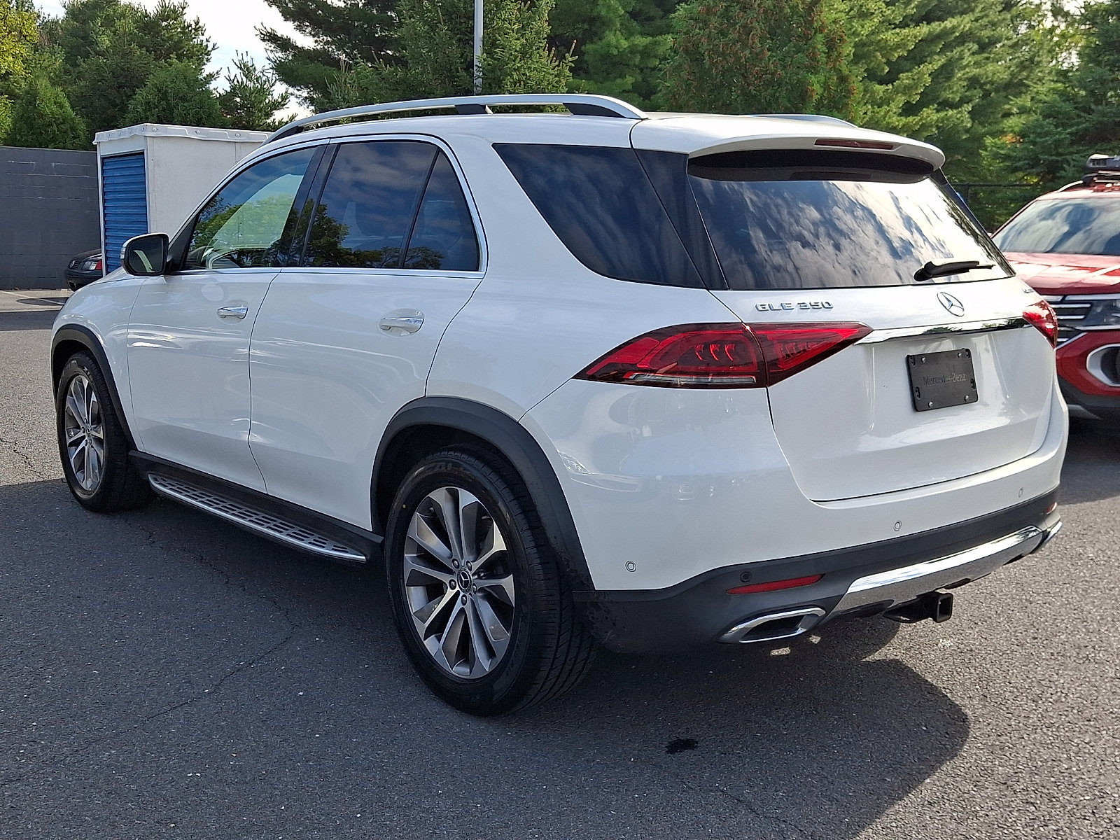 Used 2020 Mercedes-Benz GLE 350 4MATIC image 4