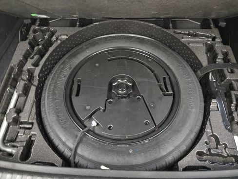 Used 2023 Audi Q3 2.0T Premium image 38